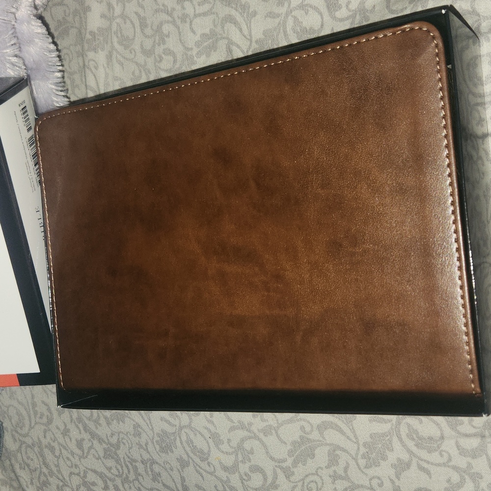 ESV Study Bible - Picture 2 of 4